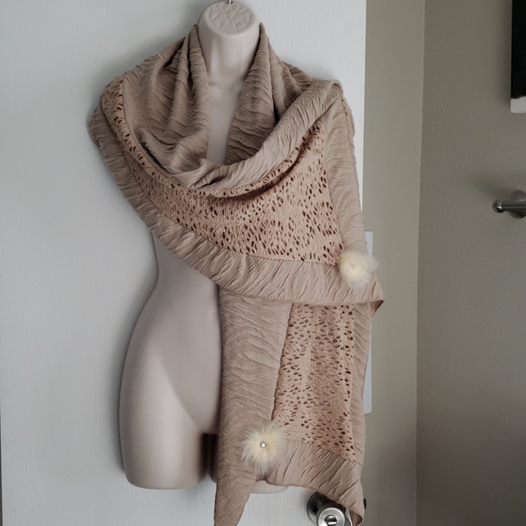 Howard's Accessories - NWT Howard's Knit Scarf